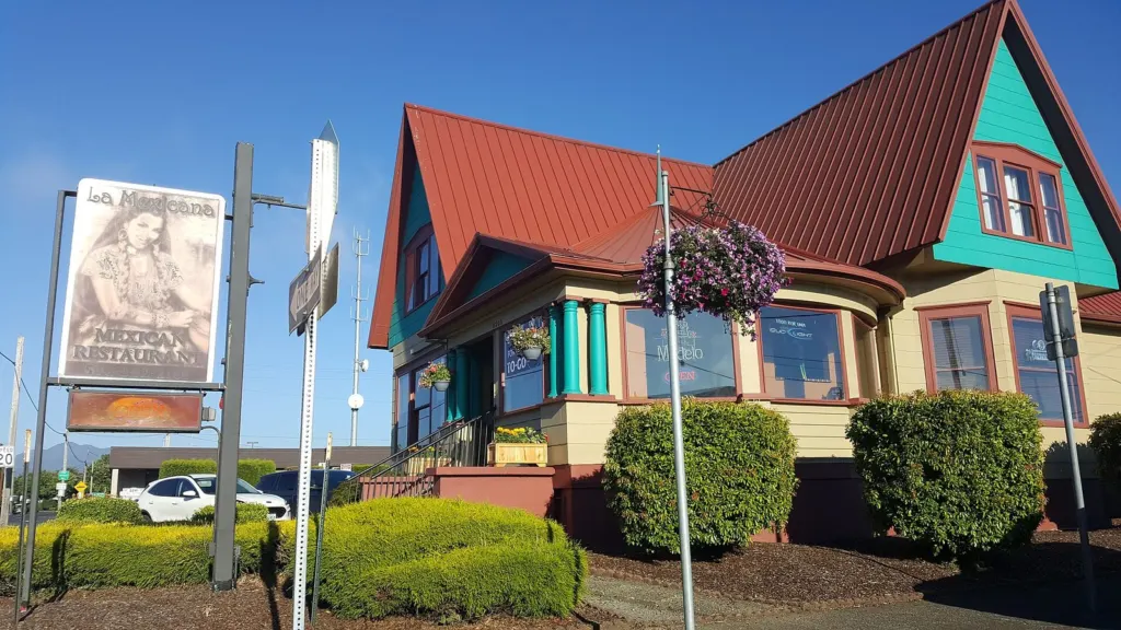 A colorful building along a street in Tillamook, Oregon